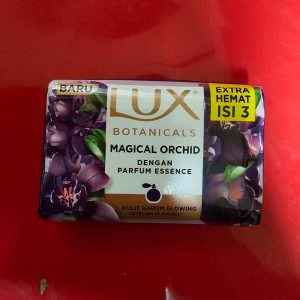 Sabun Lux magical orchid